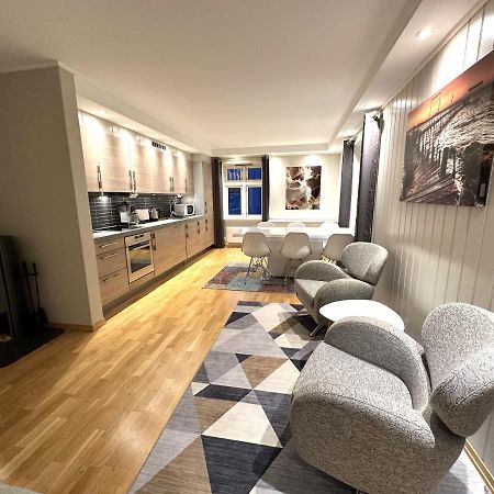Stetind - Modern Apartment With Free Parking 나르비크 외부 사진