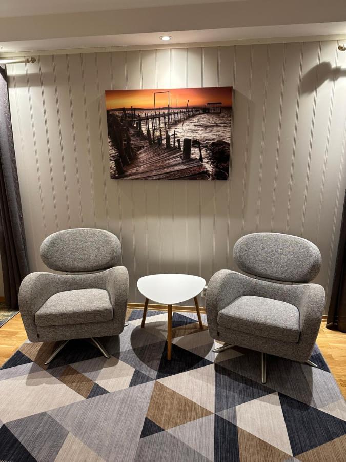 Stetind - Modern Apartment With Free Parking 나르비크 외부 사진